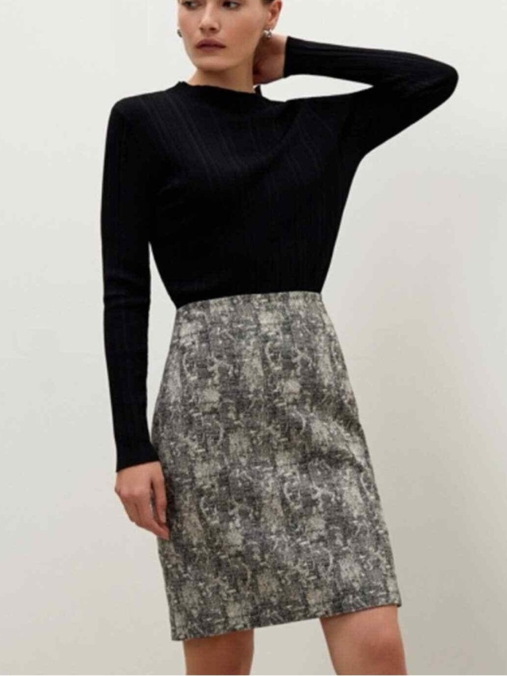 MM Lafleur Noho Skirt - Crackle Gray Patterned Pencil Skirt